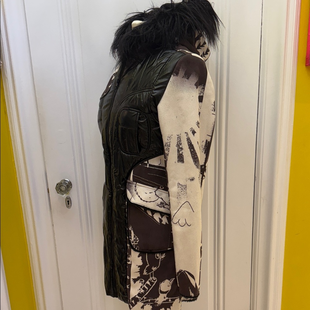 Custo Barcelona -RARE Stylish Black and cream Women's puffer coat - Picture 2 of 11